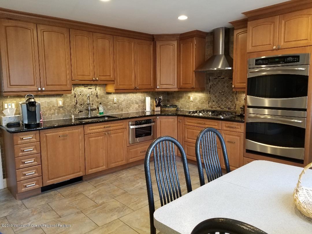 38 Morris Street Freehold, NJ 07728 - Photo 6 of 41 20190407_114452