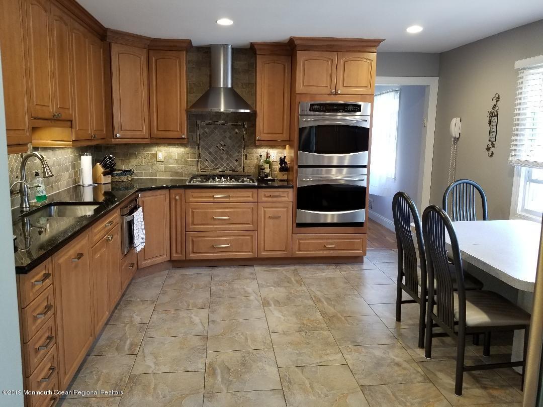 38 Morris Street Freehold, NJ 07728 - Photo 8 of 41 20190407_114406