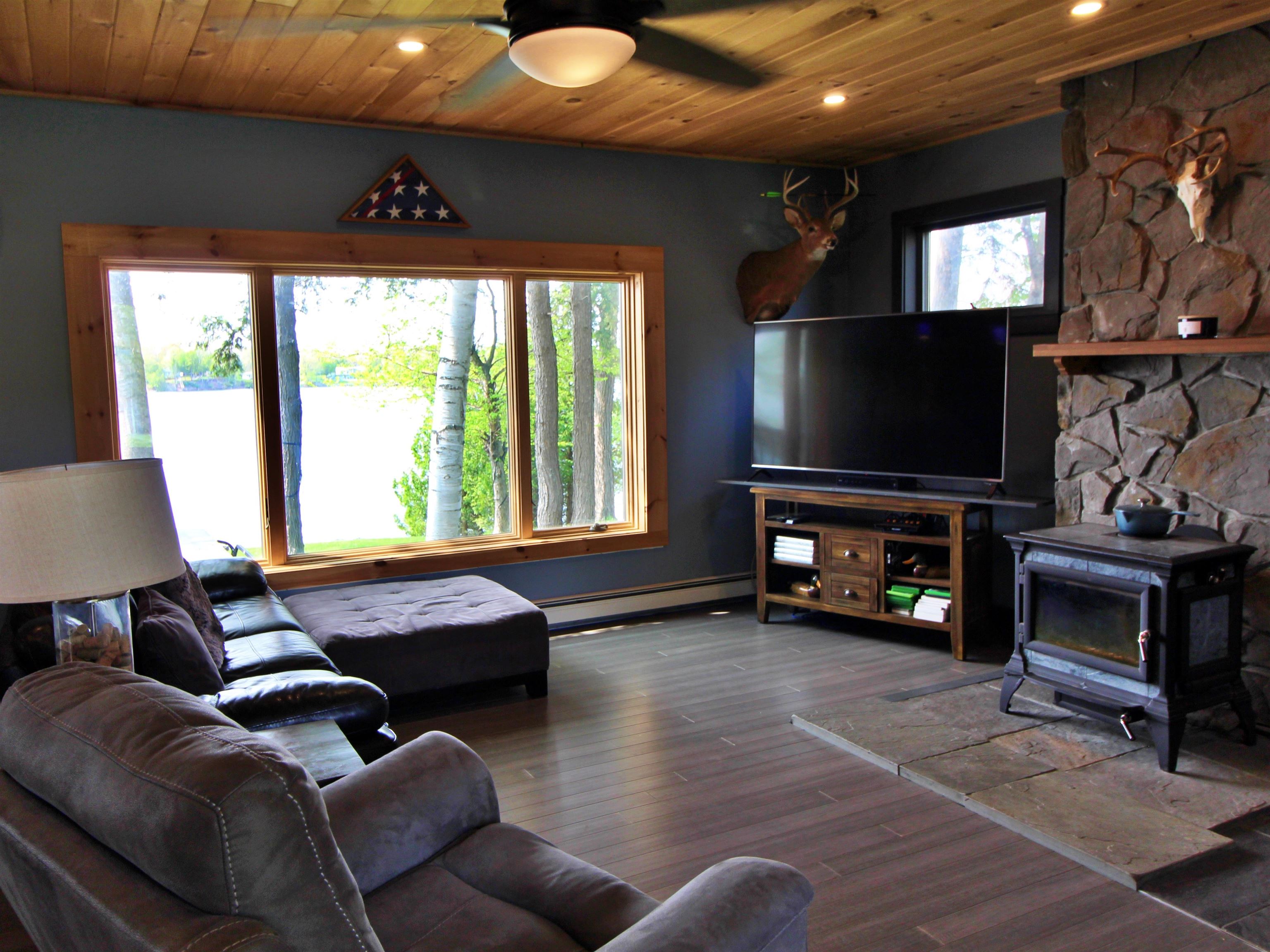 1468 Savage Point Road North Hero, VT 05474 - Photo 5 of 40