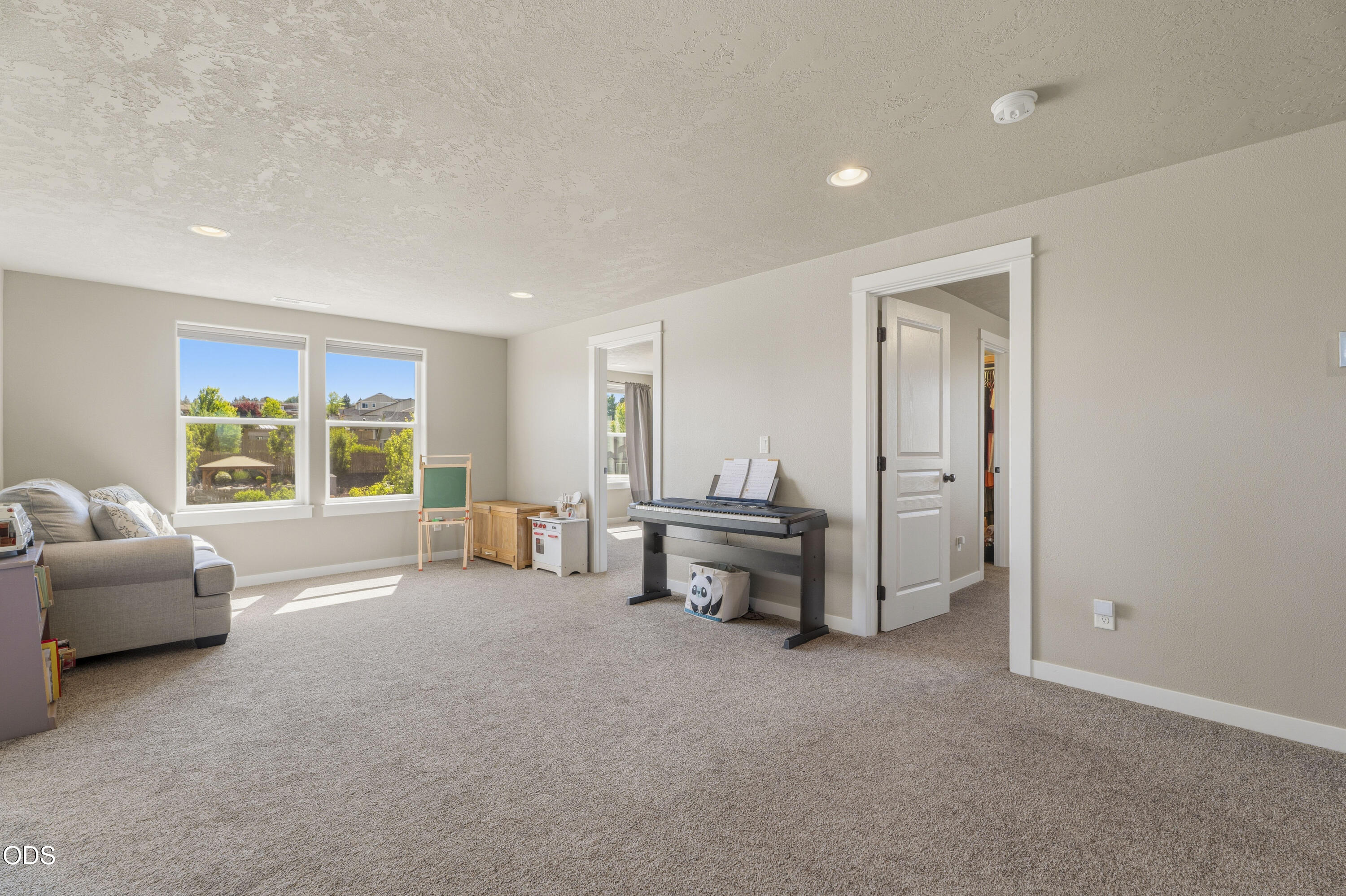 2859 Southwest 47th Street Redmond, OR 97756 - Photo 31 of 63