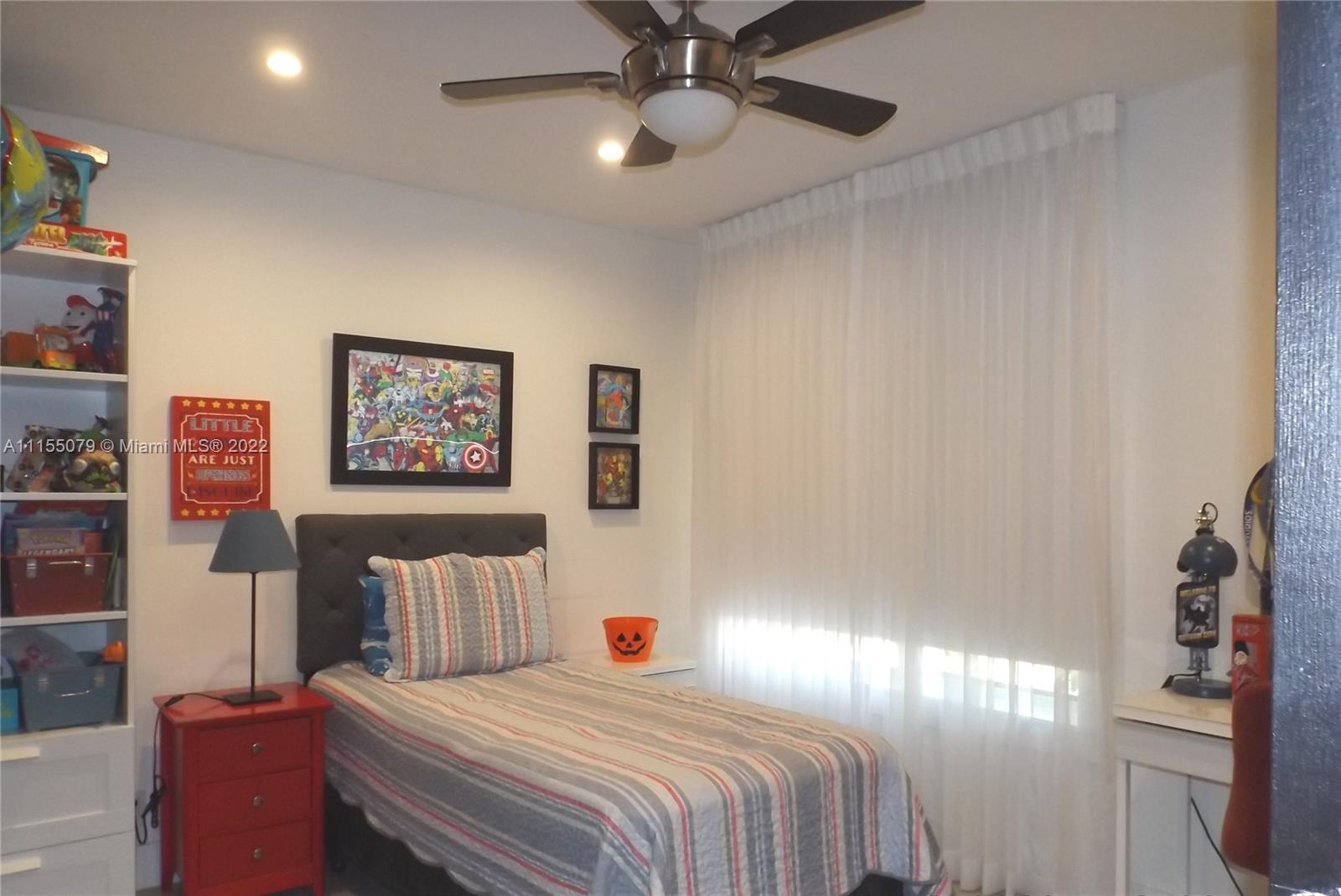 794 Heron Road Weston, FL 33326 - Photo 9 of 15 Gallery Image 9