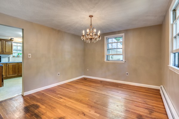 76 Macon Road Burlington, MA 01803 - Photo 11 of 30 Gallery Image 11