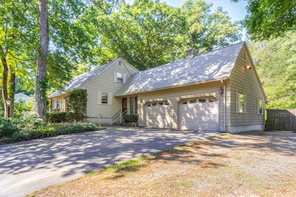 76 Macon Road Burlington, MA 01803 - Photo 2 of 30 Gallery Image 2