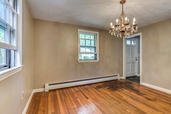 76 Macon Road Burlington, MA 01803 - Photo 10 of 30 Gallery Image 10