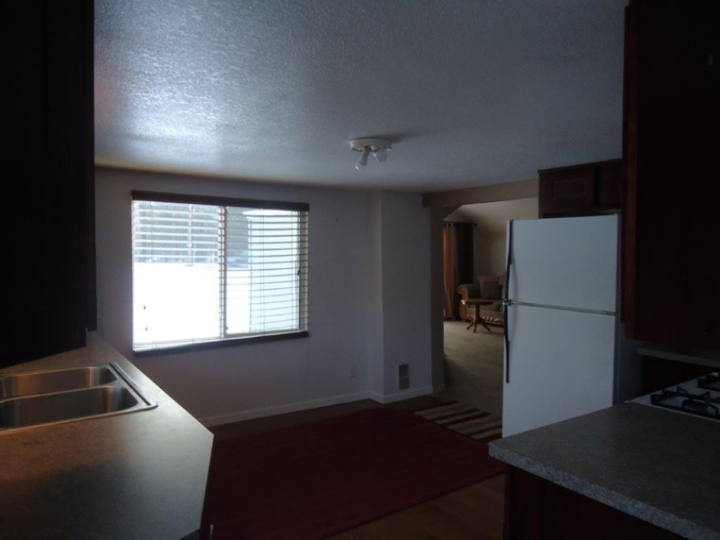 3388 Hall Road Muskegon, MI 49442 - Photo 5 of 11 DSC06560