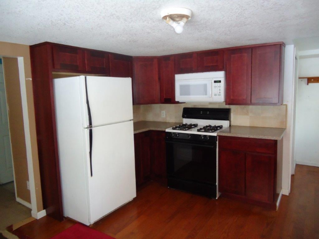 3388 Hall Road Muskegon, MI 49442 - Photo 6 of 11 DSC06559