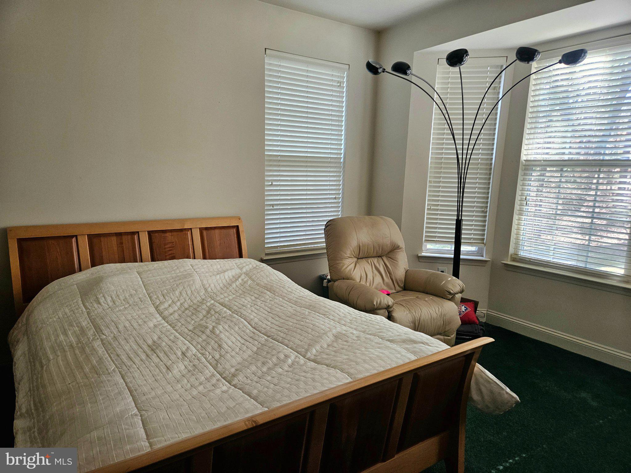 434 Golf View Drive Little Egg Harbor, NJ 08087 - Photo 14 of 24 Cozy bedroom with natural light.