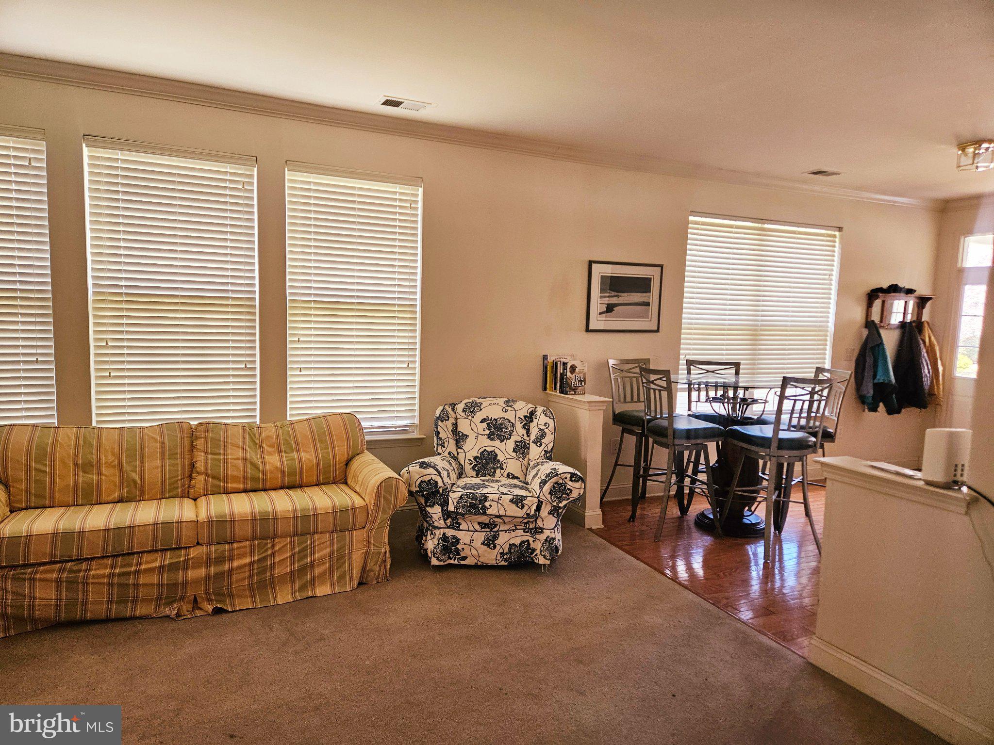 434 Golf View Drive Little Egg Harbor, NJ 08087 - Photo 4 of 24 Bright and inviting living space.