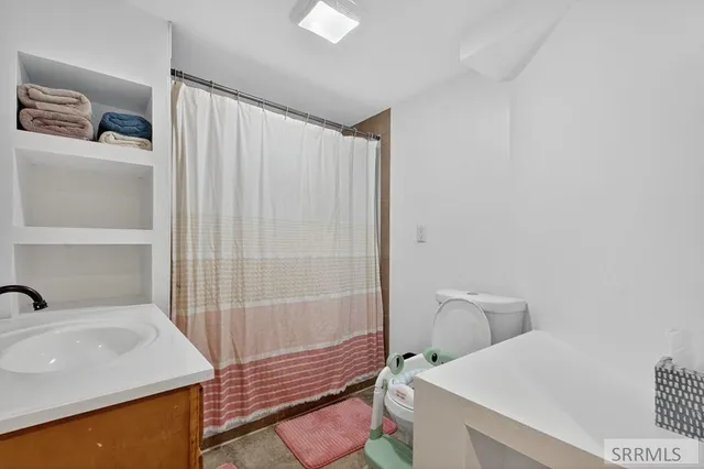 $585,000 | 1686 East Harkness Canyon Road, McCammon, ID 83250