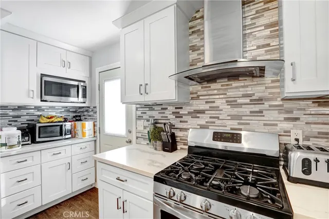 $910,999 | 11800 Gager Street, Sylmar, CA 91342