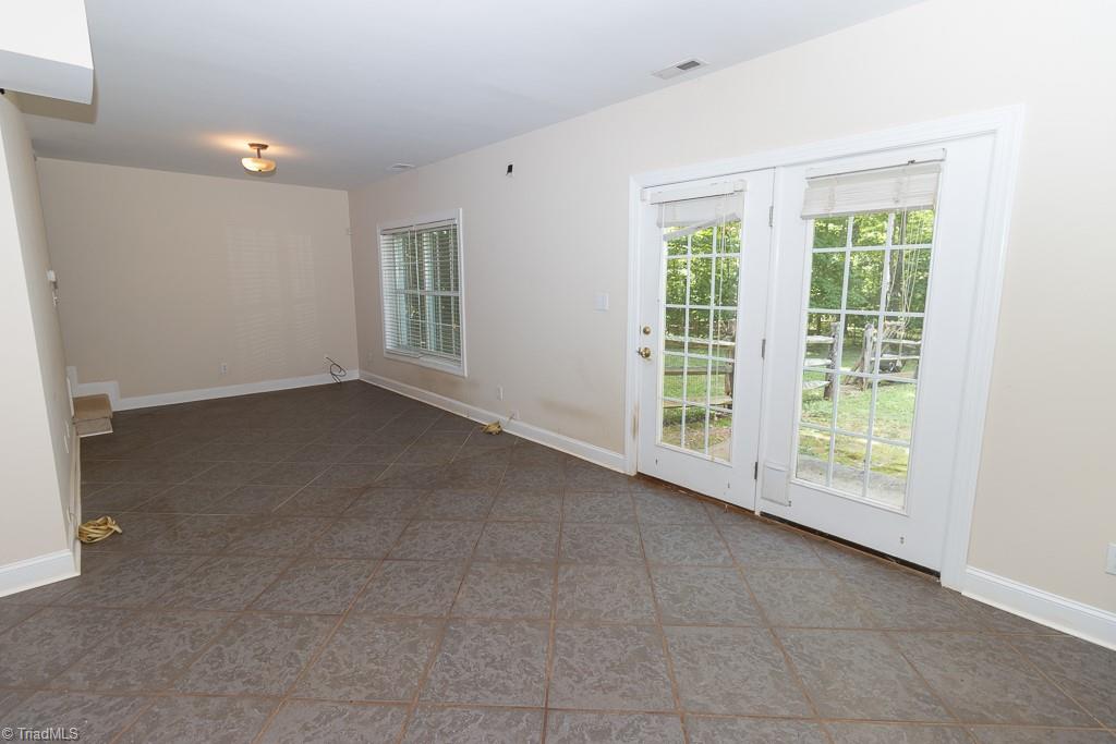7560 Strawberry Road Summerfield, NC 27358 - Photo 39 of 45