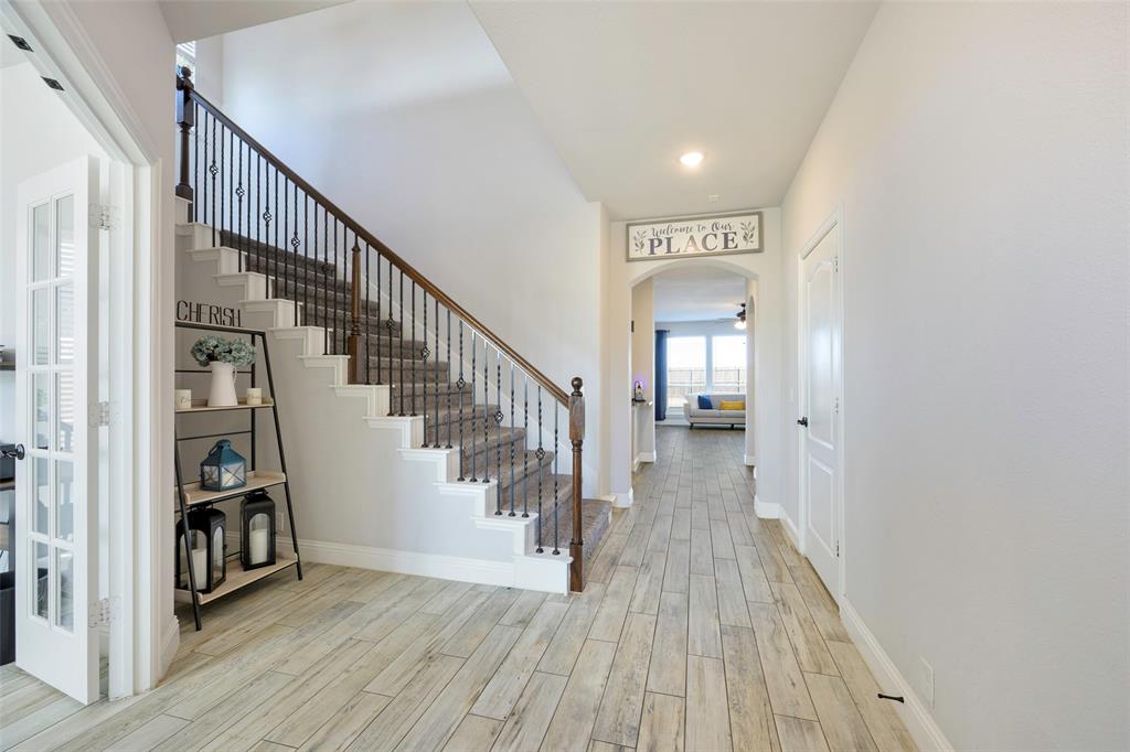 4059 Three Forks Road Kaufman, TX 75142 - Photo 2 of 25 a view of entryway with wooden floor
