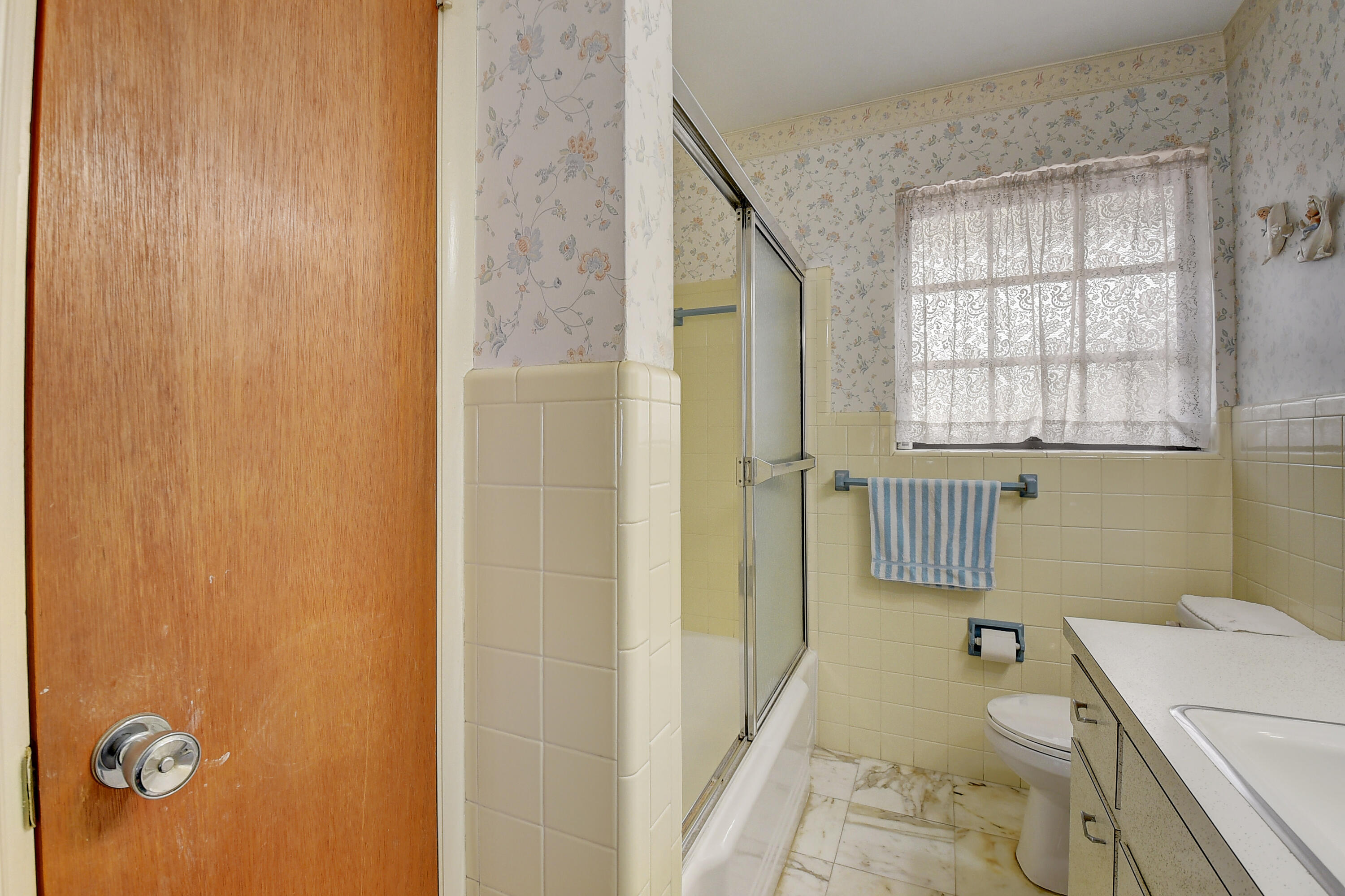 2819 Southwest 4th Street Boynton Beach, FL 33435 - Photo 19 of 32 20_dsc_9285_6_7_8_9