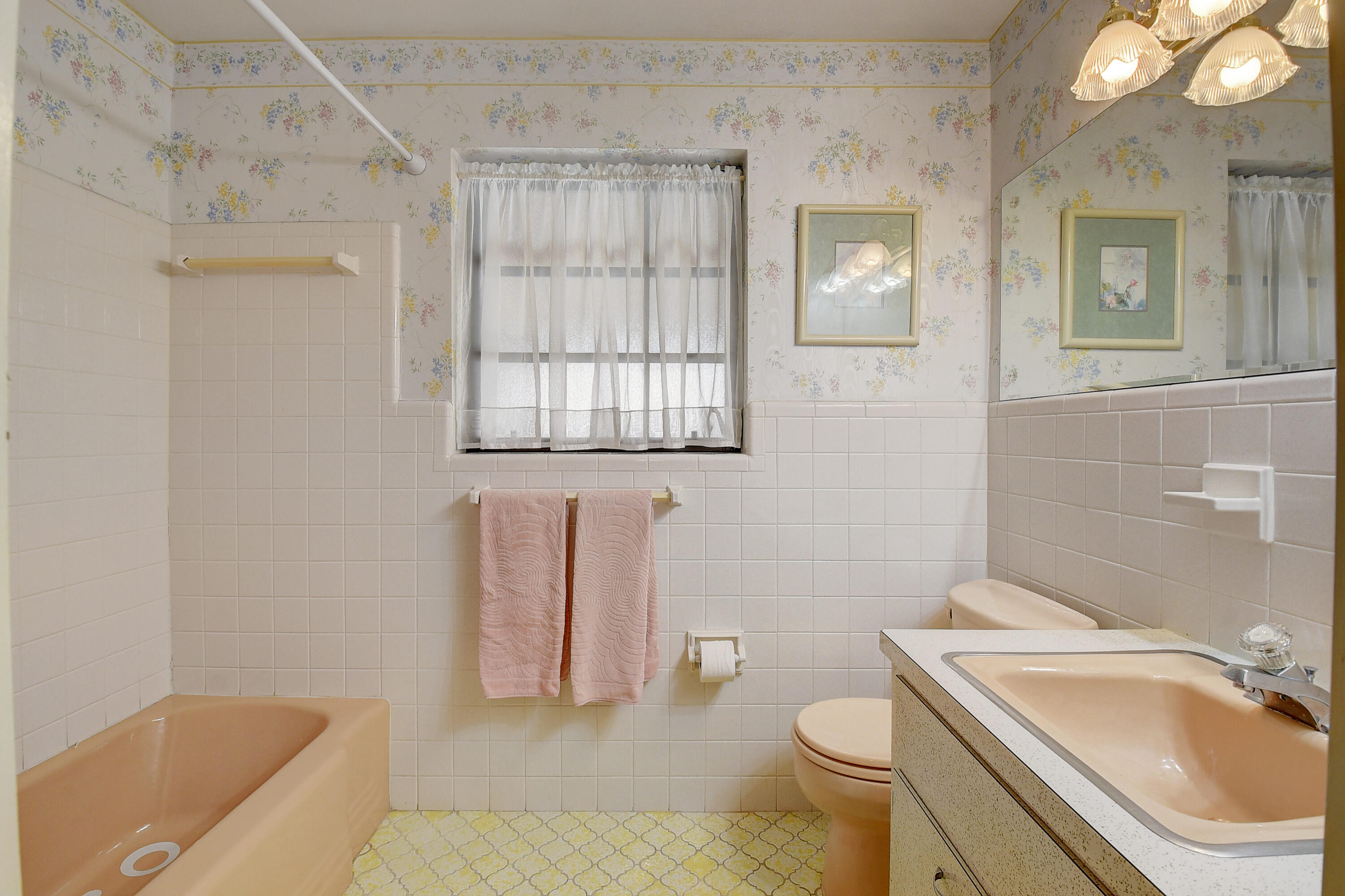 2819 Southwest 4th Street Boynton Beach, FL 33435 - Photo 22 of 32 23_dsc_9305_6_7_8_9