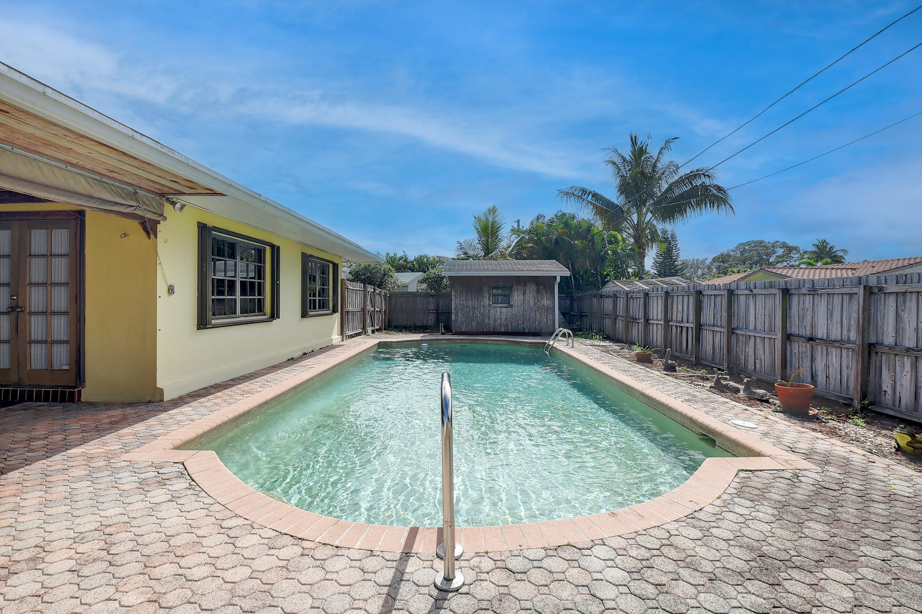 2819 Southwest 4th Street Boynton Beach, FL 33435 - Photo 26 of 32 28_dsc_9360_1_2_3_4