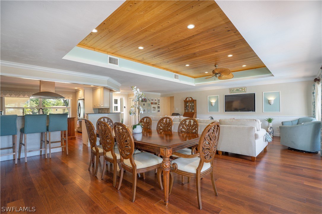 4979 Riverside Drive Estero, FL 33928 - Photo 8 of 35 Gallery Image 8