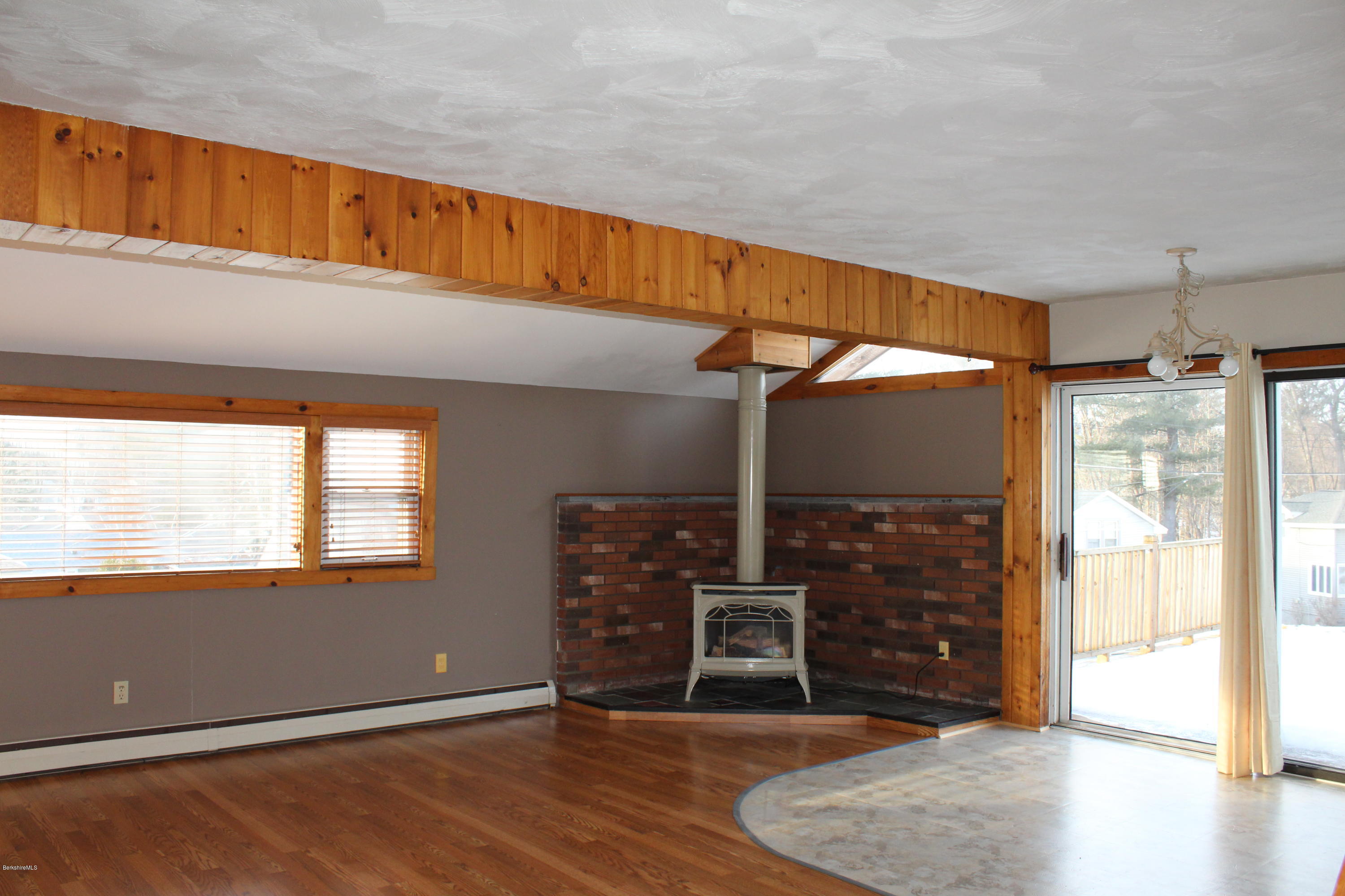 232 Hancock Road Pittsfield, MA 01201 - Photo 6 of 21 Living/Dining