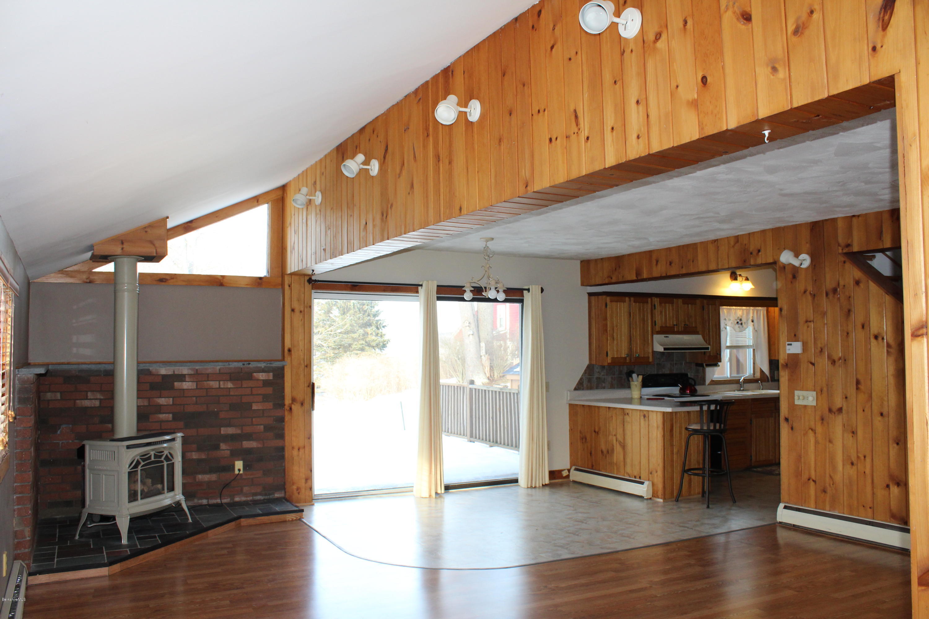 232 Hancock Road Pittsfield, MA 01201 - Photo 7 of 21 Living/Dining