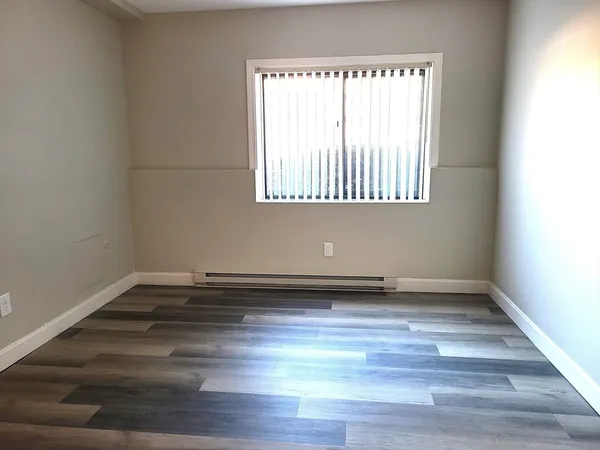 $2,300 | 576 Washington Street, Unit 114, Weymouth, MA 02188