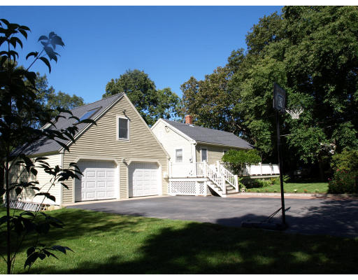100 Nokomis Road Hingham, MA 02043 - Photo 19 of 21 Gallery Image 19