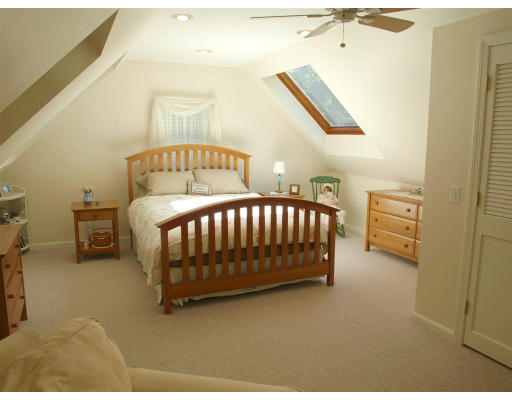 100 Nokomis Road Hingham, MA 02043 - Photo 8 of 21 Gallery Image 8