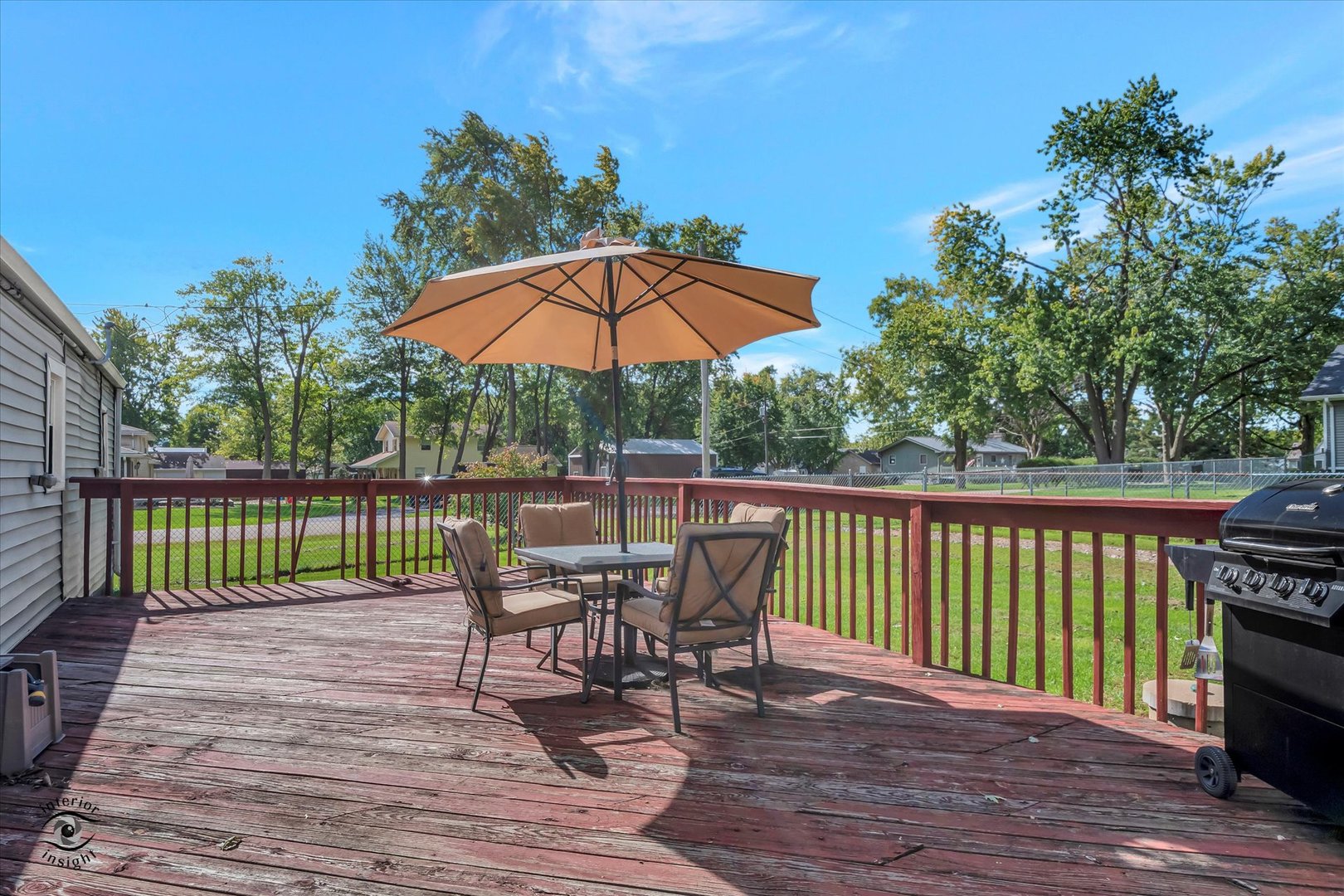833 South Prairie Road New Lenox, IL 60451 - Photo 20 of 25 a view of balcony with outdoor seating and wooden floor