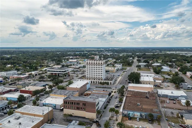 $900,000 | 322 South Scenic Highway, Lake Wales, FL 33853