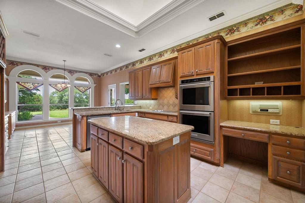 128 Rim Rock Road Aledo, TX 76008 - Photo 12 of 40