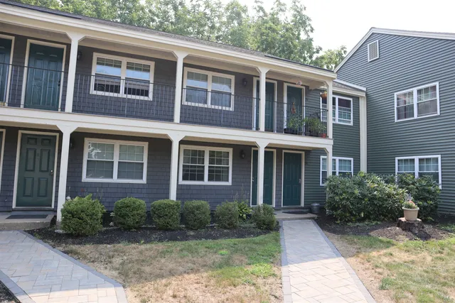 $180,000 | 93 Henry Law Avenue, Unit 29, Dover, NH 03820