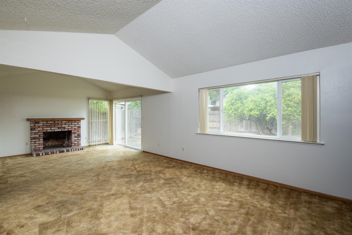 2905 Bateman Lane Modesto, CA 95354 - Photo 5 of 42