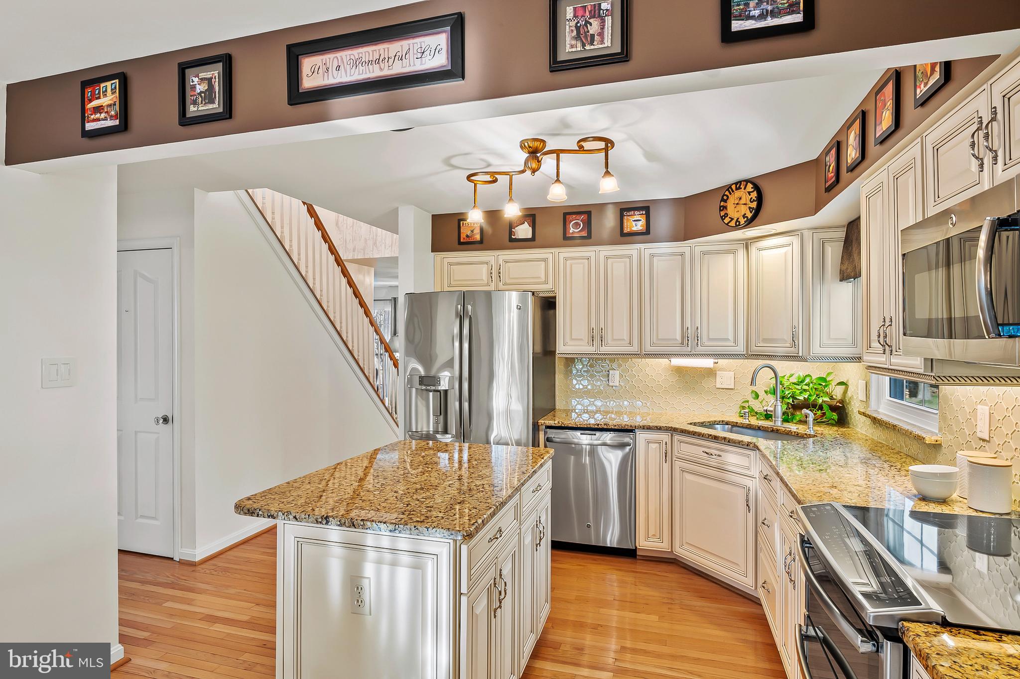 6458 Empty Song Road Columbia, MD 21044 - Photo 24 of 61 Kitchen (alt view)