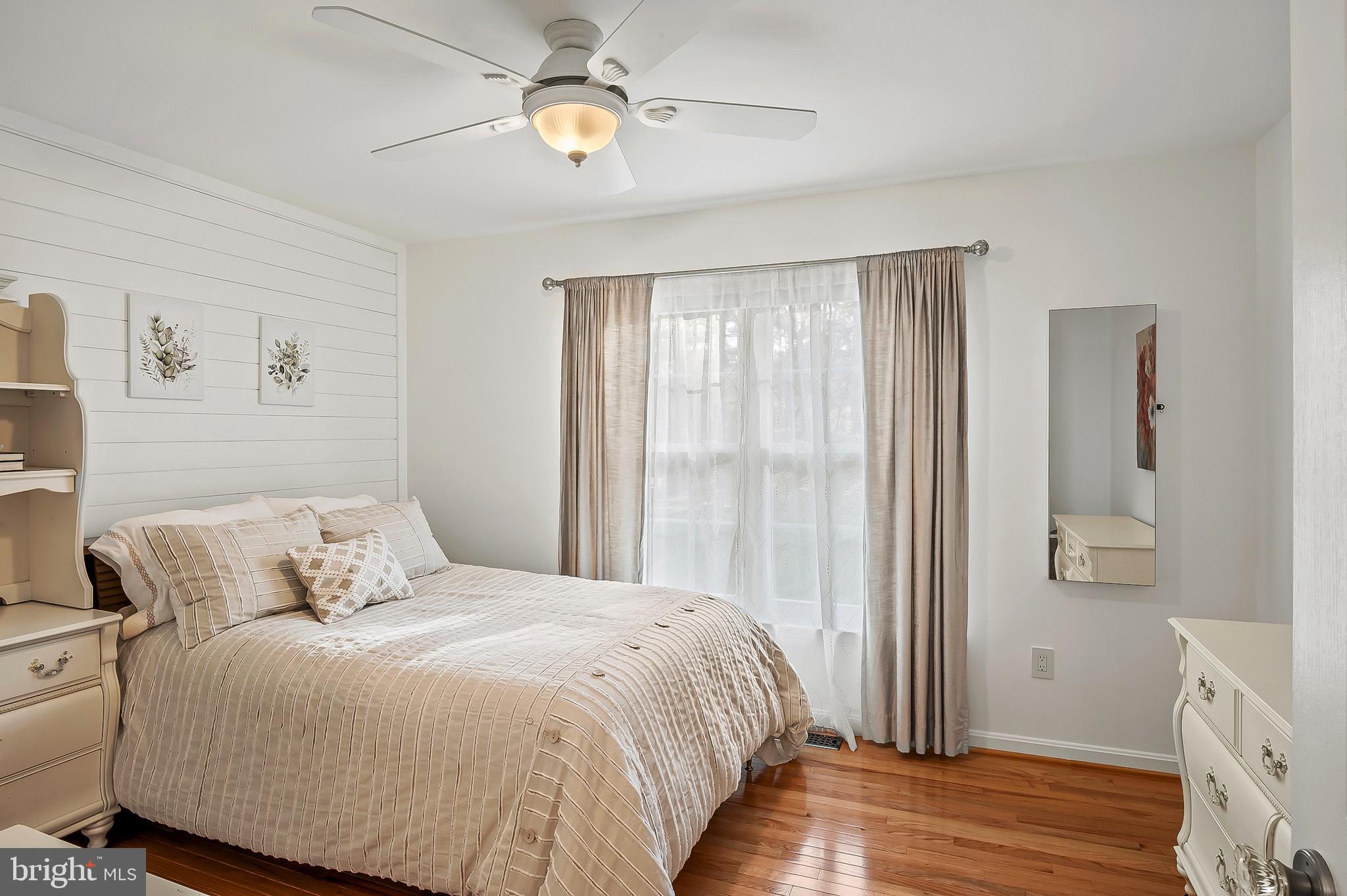 6458 Empty Song Road Columbia, MD 21044 - Photo 35 of 61 Bedroom 3