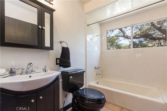 $3,800 | 7846 Lilac Lane, Simi Valley, CA 93063