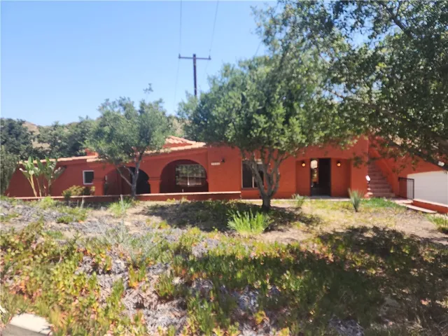 $3,800 | 7846 Lilac Lane, Simi Valley, CA 93063