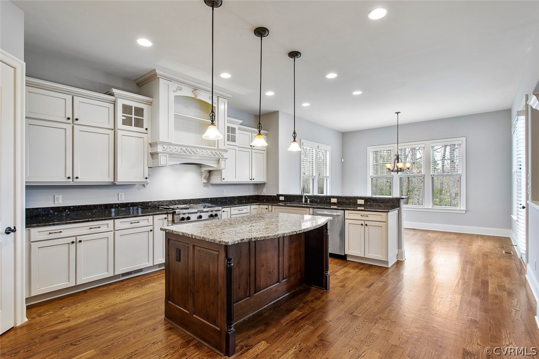 1407 Idstone Way Midlothian, VA 23112 - Photo 11 of 47
