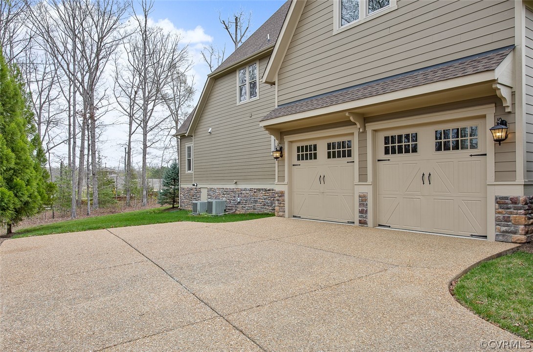 1407 Idstone Way Midlothian, VA 23112 - Photo 40 of 47
