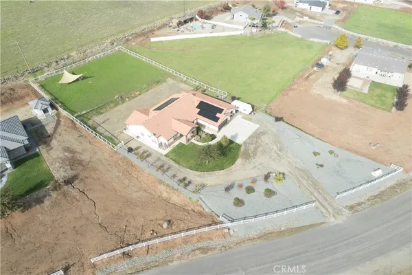 $653,500 | 16605 Deer Creek Drive, Springville, CA 93265