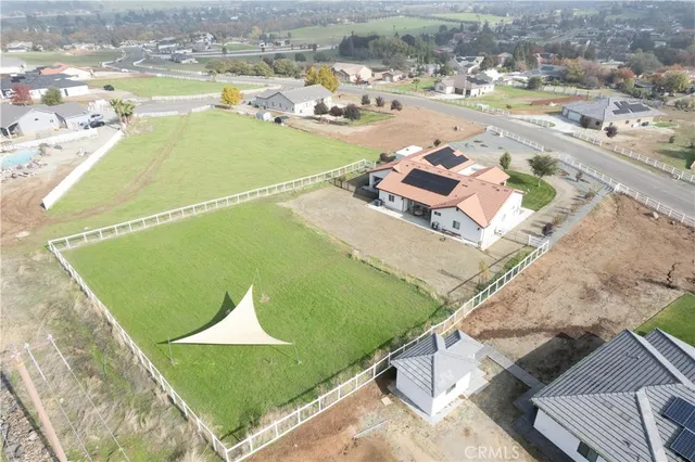 $655,000 | 16605 Deer Creek Drive, Springville, CA 93265