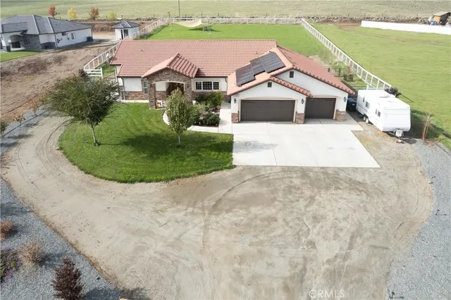 $655,000 | 16605 Deer Creek Drive, Springville, CA 93265