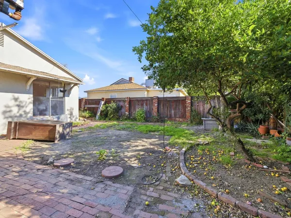 $3,395 | 13574 Ottoman Street, Pacoima, CA 91331