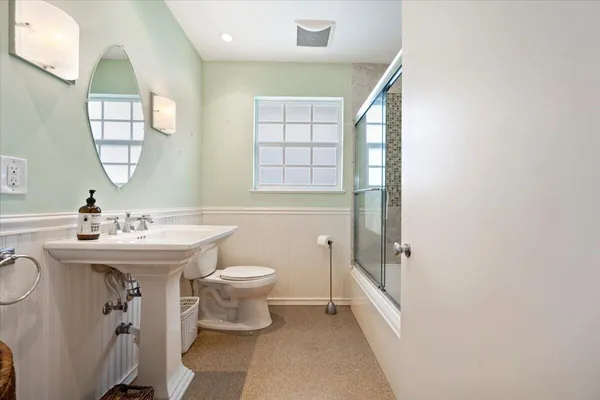 $5,500 | 2201 North Lakeside Drive, Lake Worth Beach, FL 33460