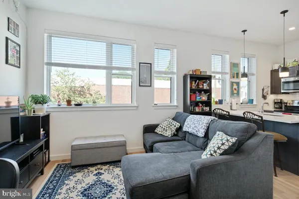 $2,050 | 507 South 8th Street, Unit 204, Philadelphia, PA 19147