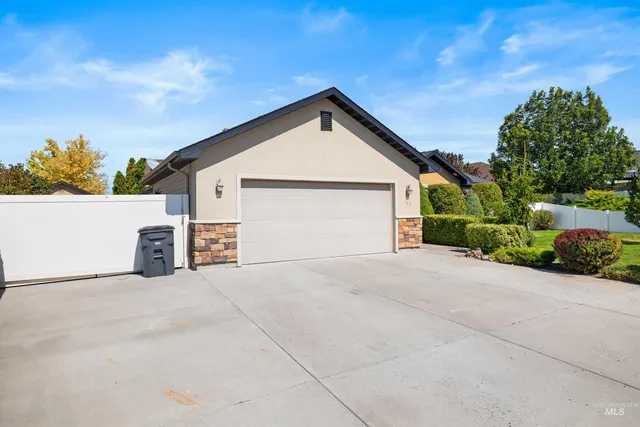 $395,000 | 720 Lindsey Lane, Kimberly, ID 83341