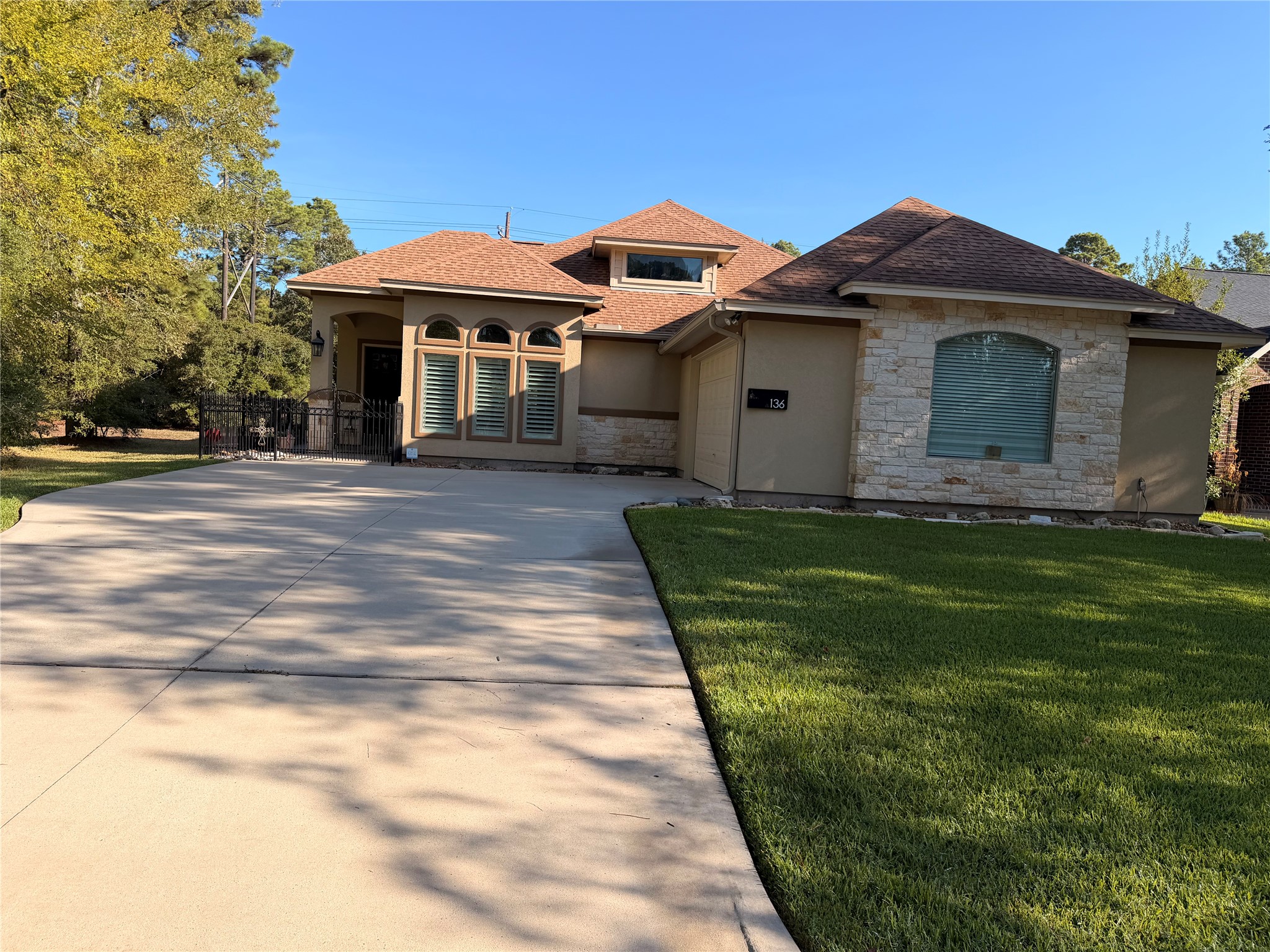 136 Wick Willow Road Montgomery, TX 77356 - Photo 1 of 26 Gallery Image 1