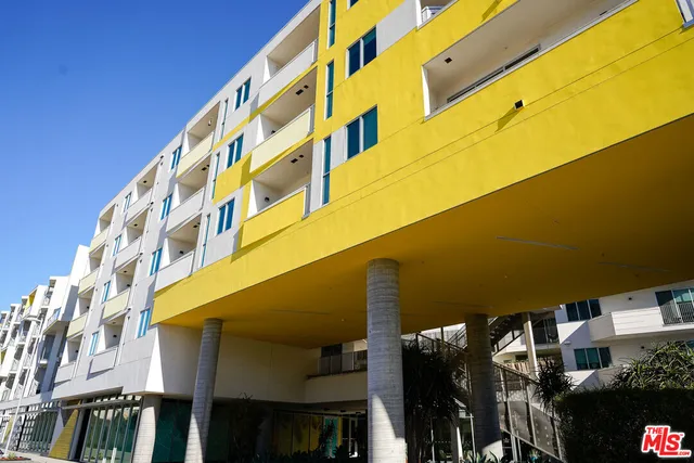 $3,794 | 2929 Pennsylvania Avenue, Unit 454, Santa Monica, CA 90404