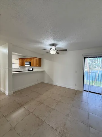 $1,900 | 1453 Lake Crystal Drive, Unit H, West Palm Beach, FL 33411