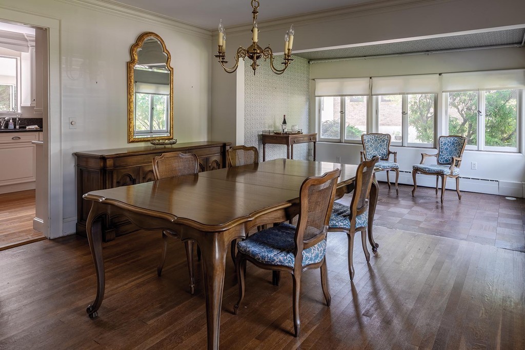 276 Dorset Road Newton, MA 02468 - Photo 4 of 11