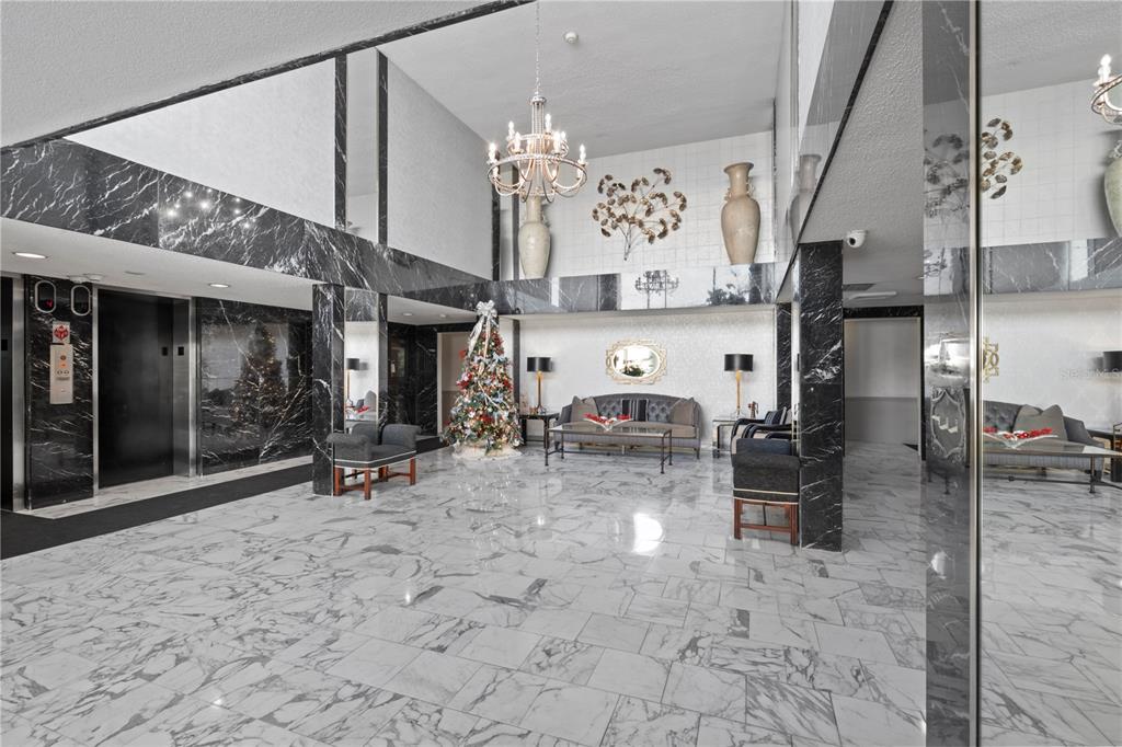 100 Pierce Street, Unit 908 Clearwater, FL 33756 - Photo 29 of 32 a view of hall way with furniture