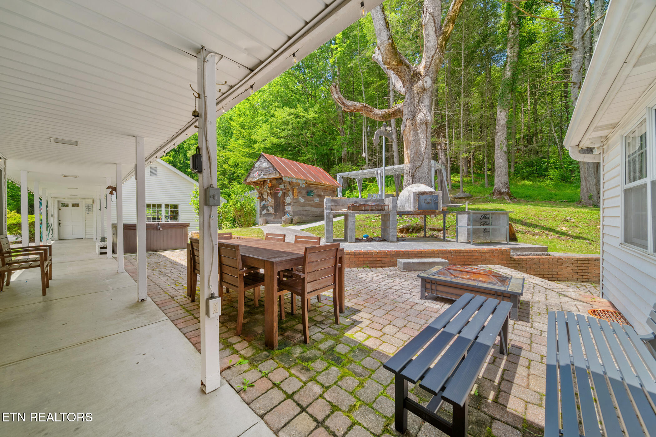 1139 Glades Road Gatlinburg, TN 37738 - Photo 13 of 60 14 dsc05015