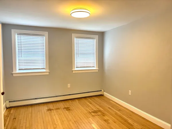 $2,550 | 132 Division Street, Unit 3, North Attleboro, MA 02760